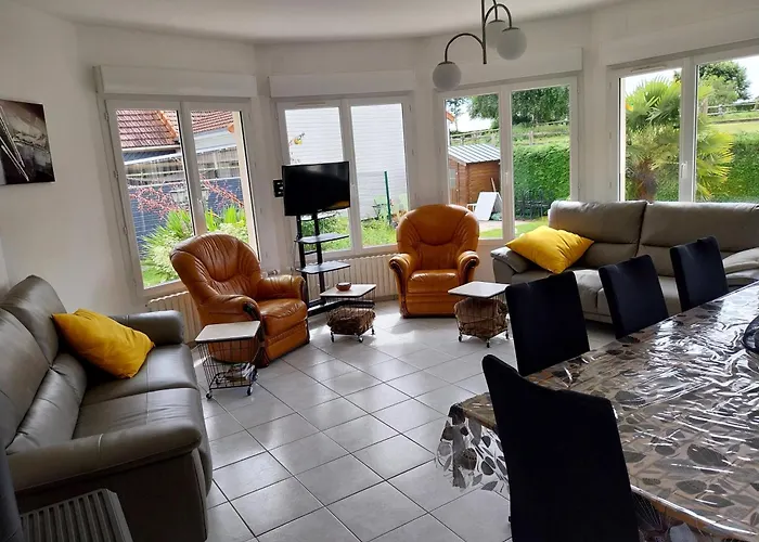 Вилла La Saulnerie Le Parc